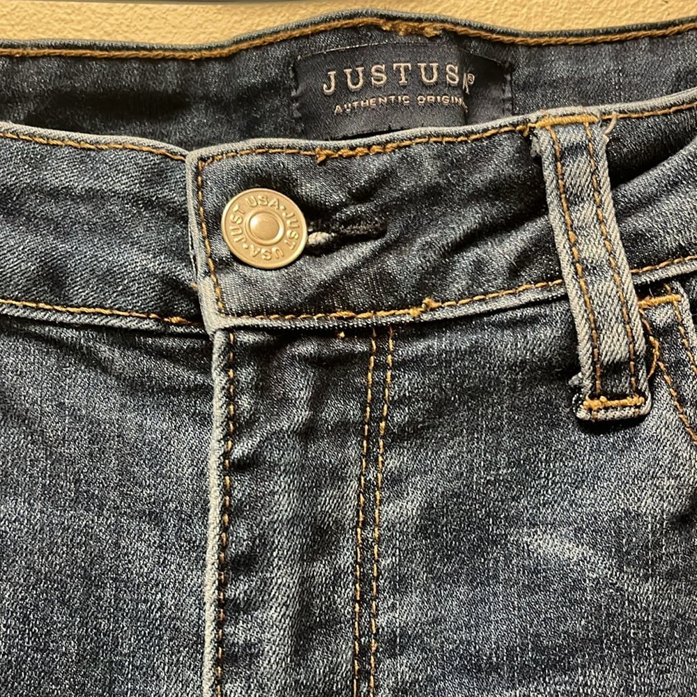 Ripped Dark Jeans - Picture 3 of 4
